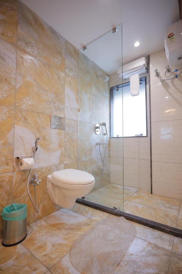 כלכותה The Avenue Hotel Ballygunge מראה חיצוני תמונה
