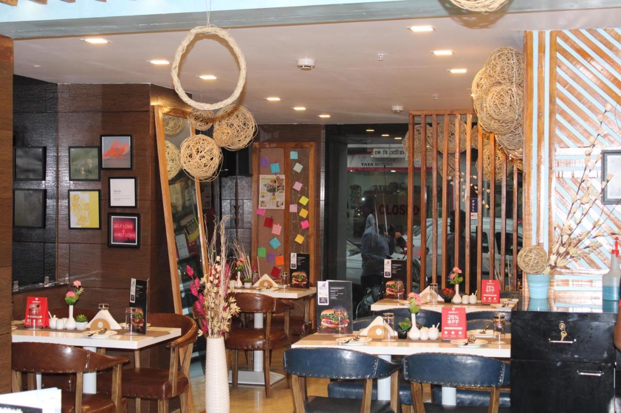 כלכותה The Avenue Hotel Ballygunge מראה חיצוני תמונה