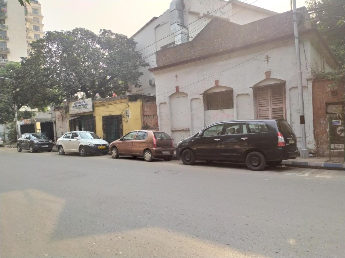 כלכותה The Avenue Hotel Ballygunge מראה חיצוני תמונה